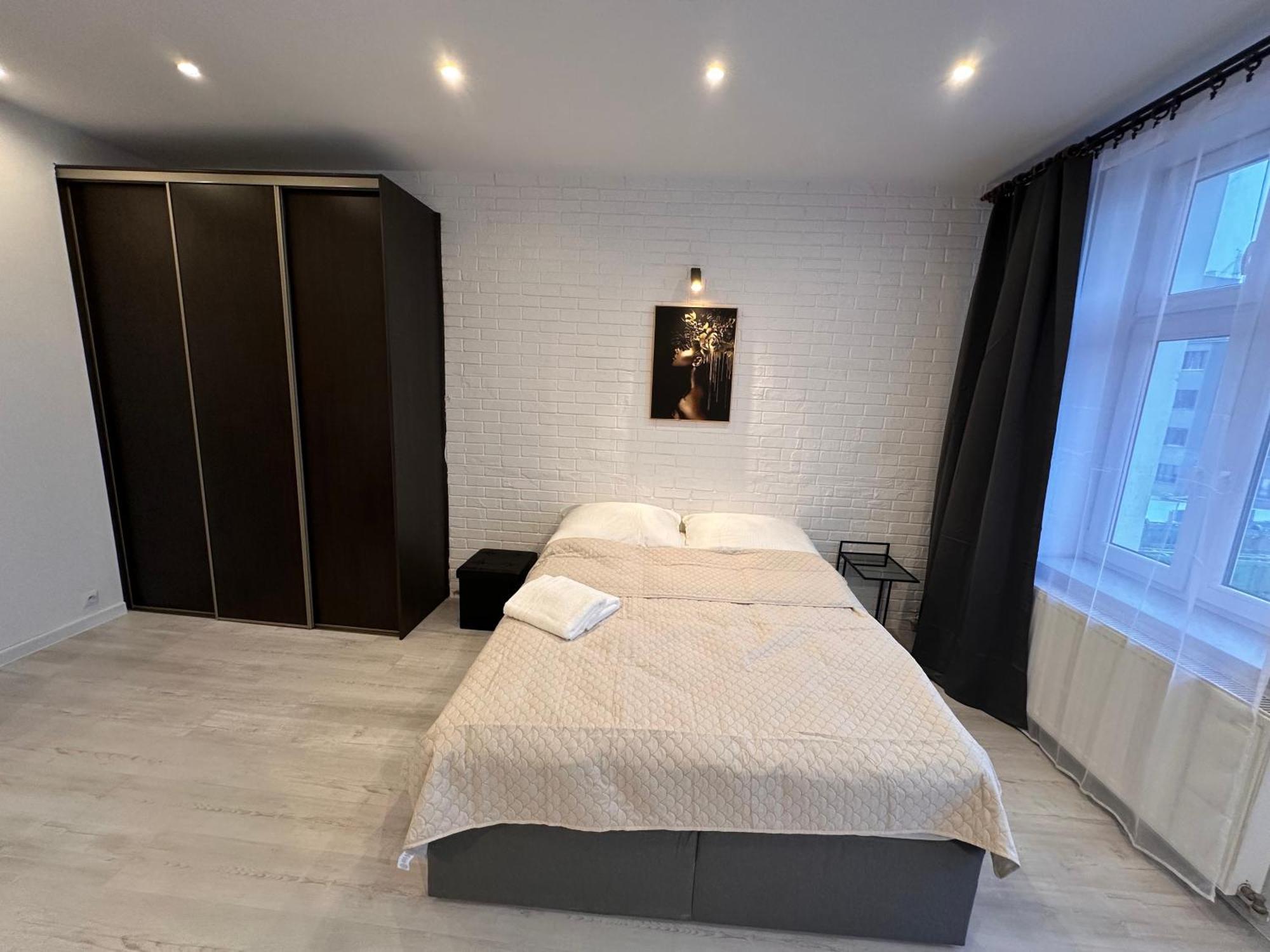 Apartamenty Ktw Central Station คาโตวีตเซ ภายนอก รูปภาพ